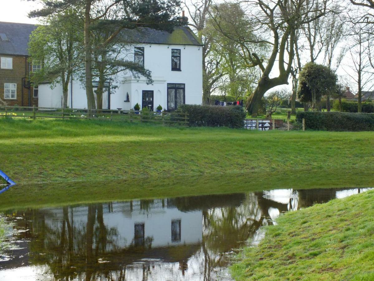 White House Farm Cottages West Haddon 외부 사진